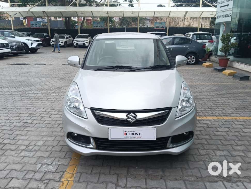 Maruti Suzuki Swift Dzire Zxi + Mt, 2015, Petrol
