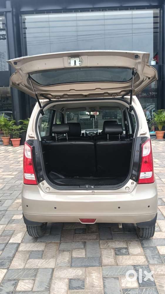 Maruti Suzuki Wagon R Vxi Amt, 2016, Petrol