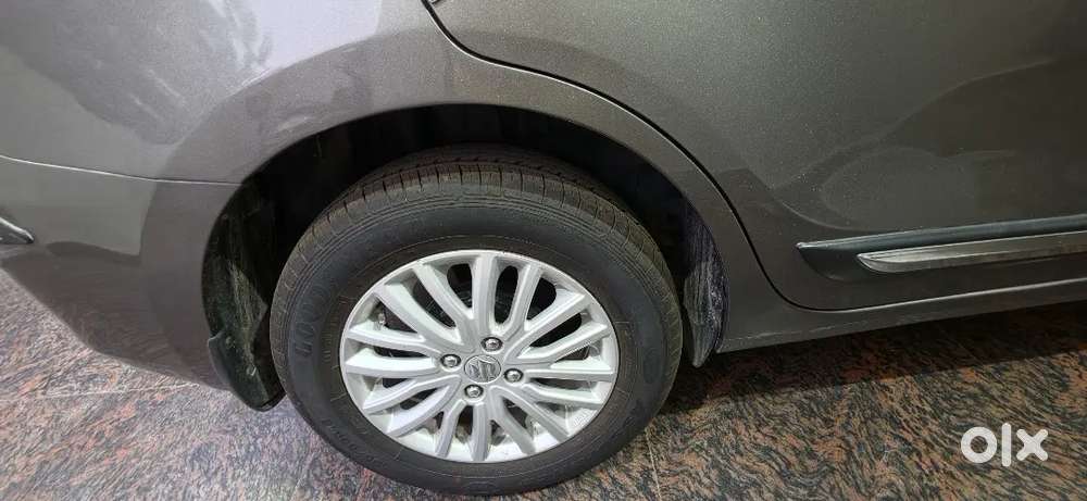 Maruti Suzuki Dezire Automatic Petrol Top Model