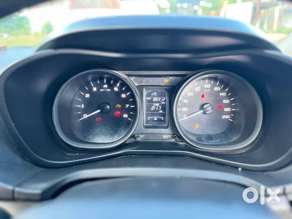 Tata Nexon 2018 Petrol 1st