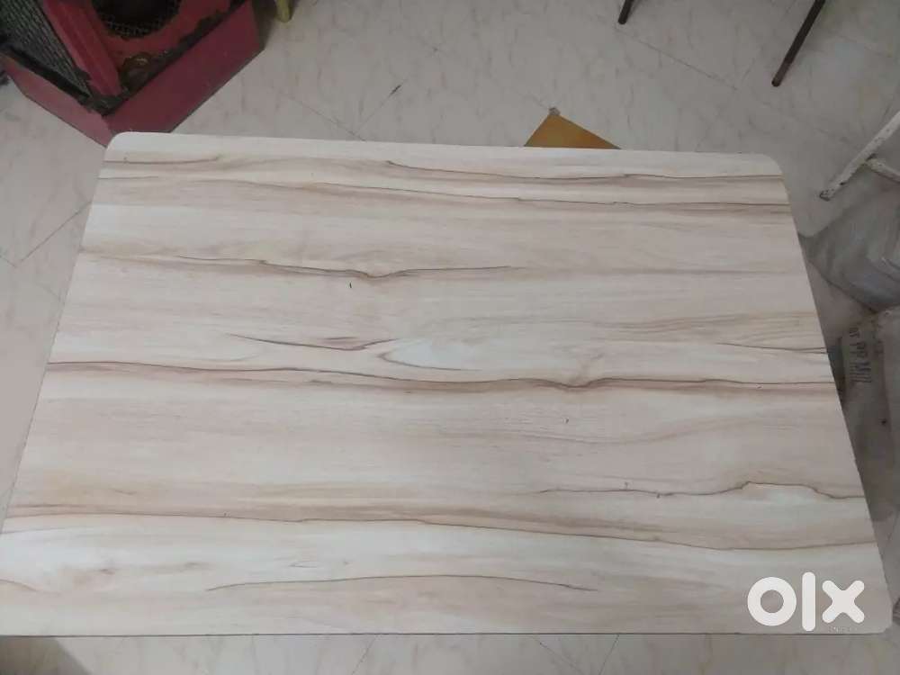 Study table for sale