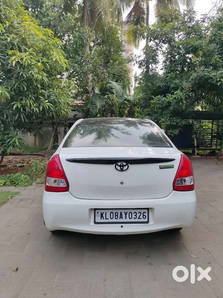 Toyota Etios 2012 Petrol Well Maintained