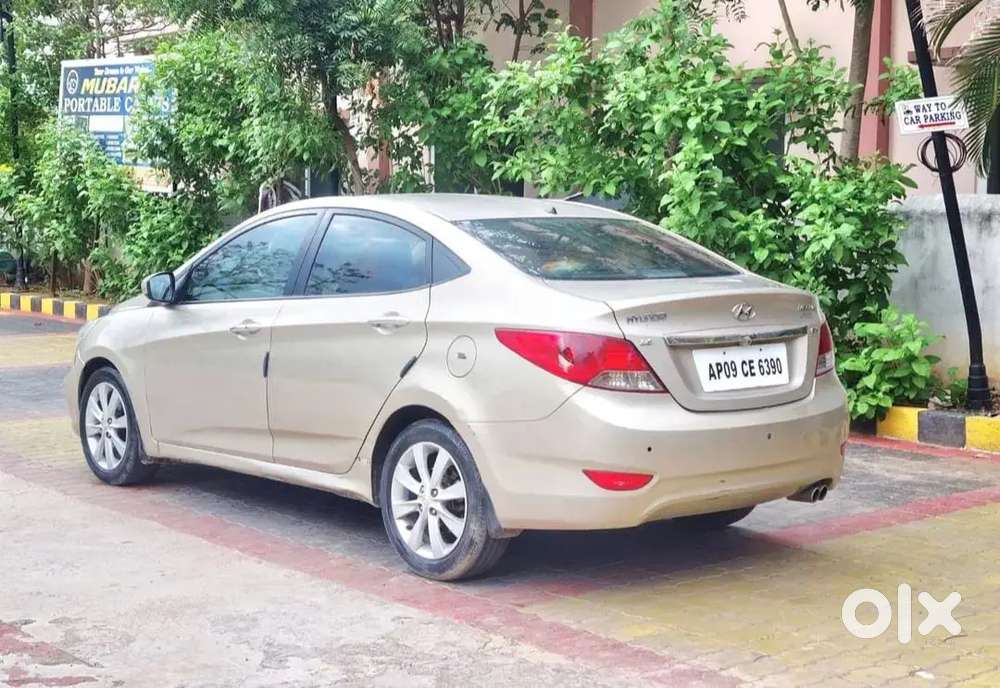 Hyundai Verna 2011 Diesel 75200 Km Driven