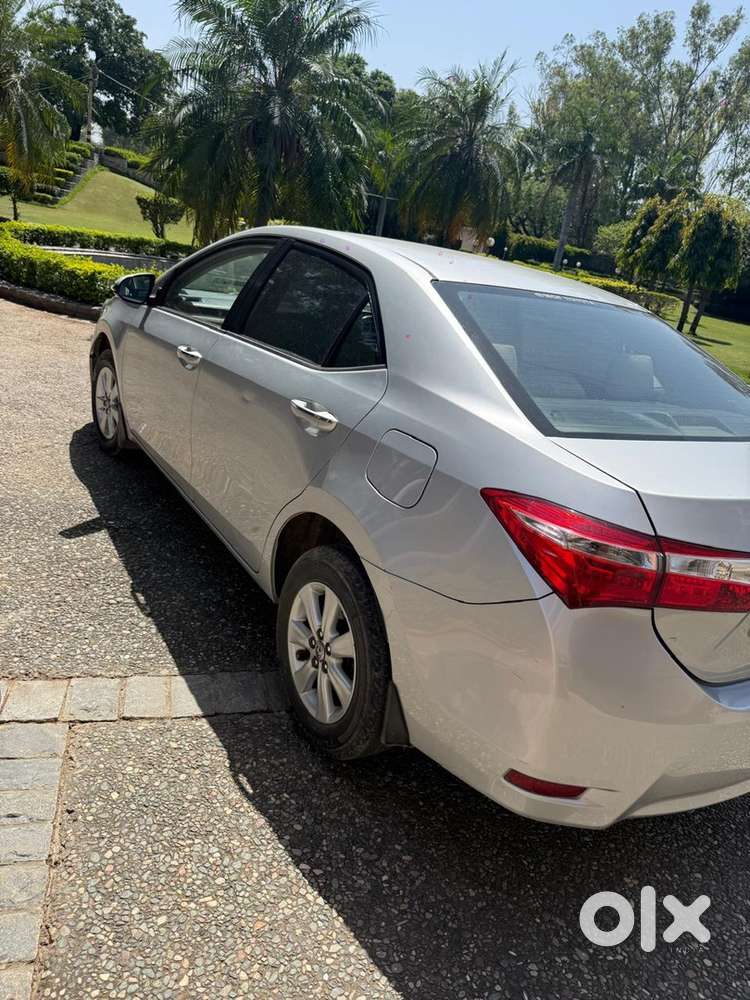 Toyota Corolla Altis 2017 Manual