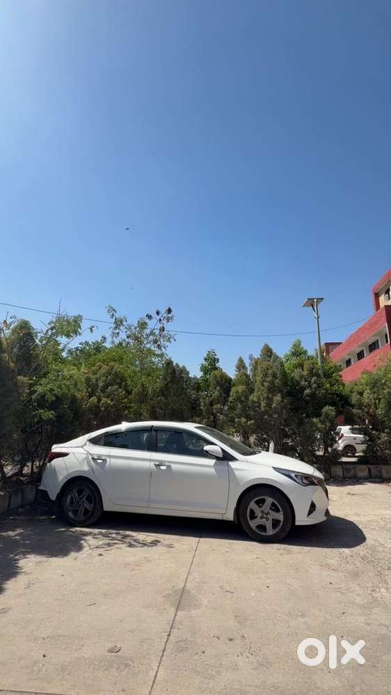 Hyundai Verna 2022 Petrol Good Condition Fully New