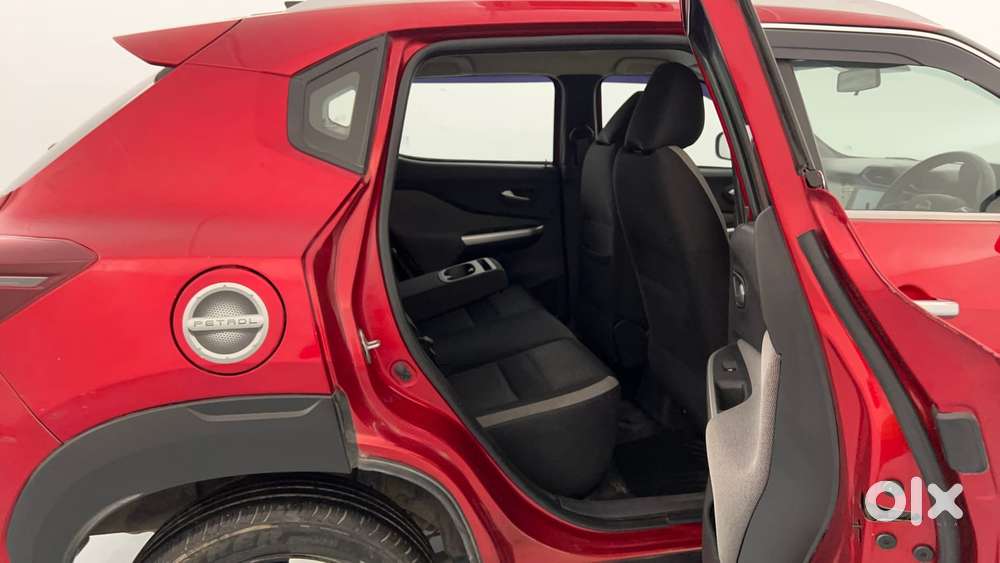 Nissan Magnite 1.0 Xv Executive, 2023, Petrol