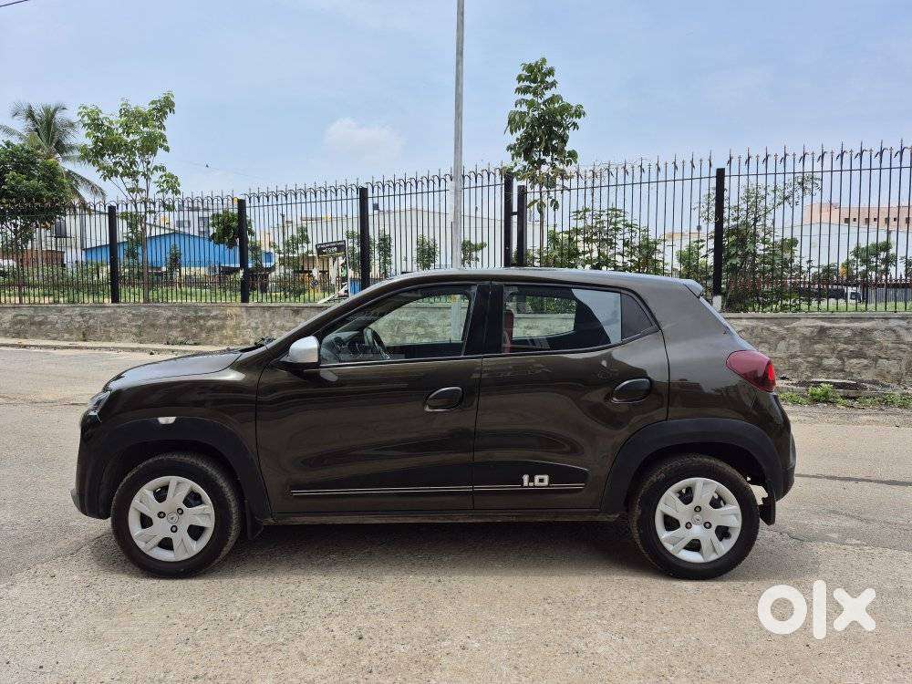 Renault Kwid 1.0 Rxt (o) Easy-r, 2022, Petrol