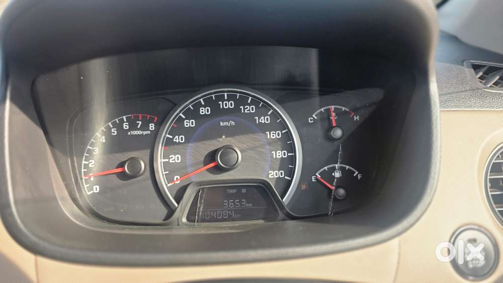 Hyundai Grand I10 2013-2016 Sportz, 2013, Petrol