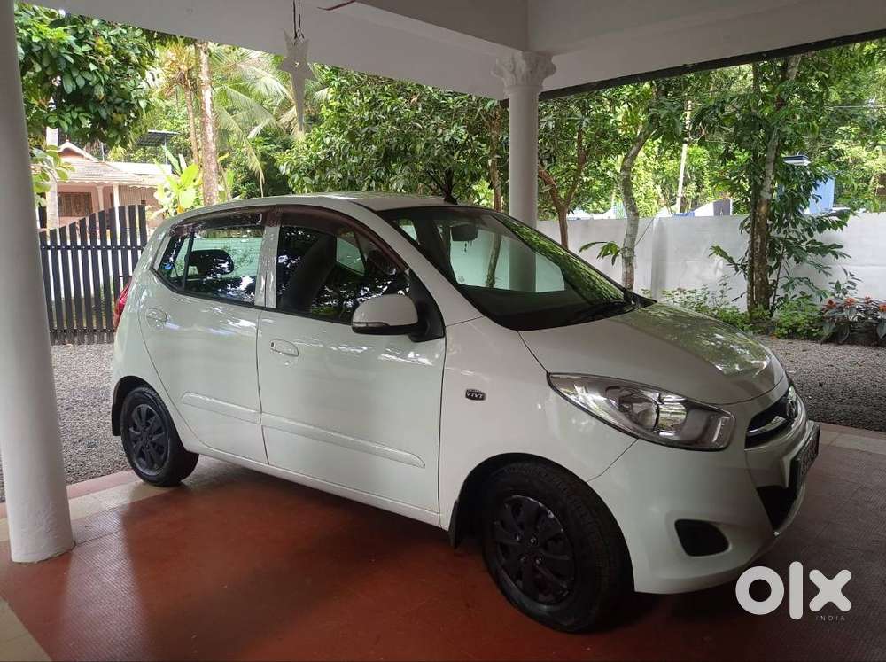 Hyndai I10 Car 2011 Model Manual 85442 Kms Driven For Sale