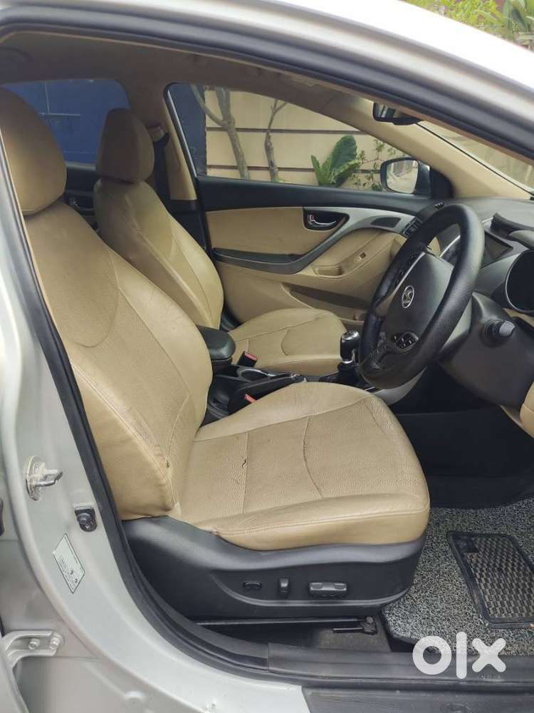 Hyundai Elantra Vtvt Sx, 2013, Petrol