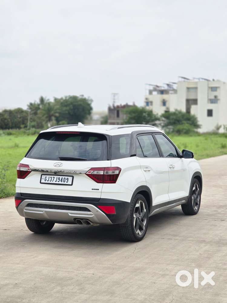 Hyundai Alcazar 1.5 Signature Diesel Mt 6 Str, 2022, Diesel