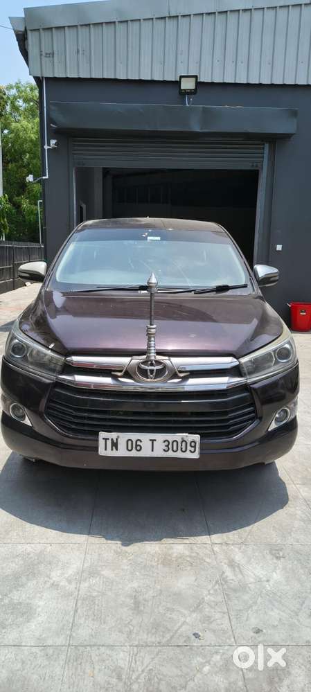 Toyota Innova Crysta 2.8z Automatic, 2017, Diesel