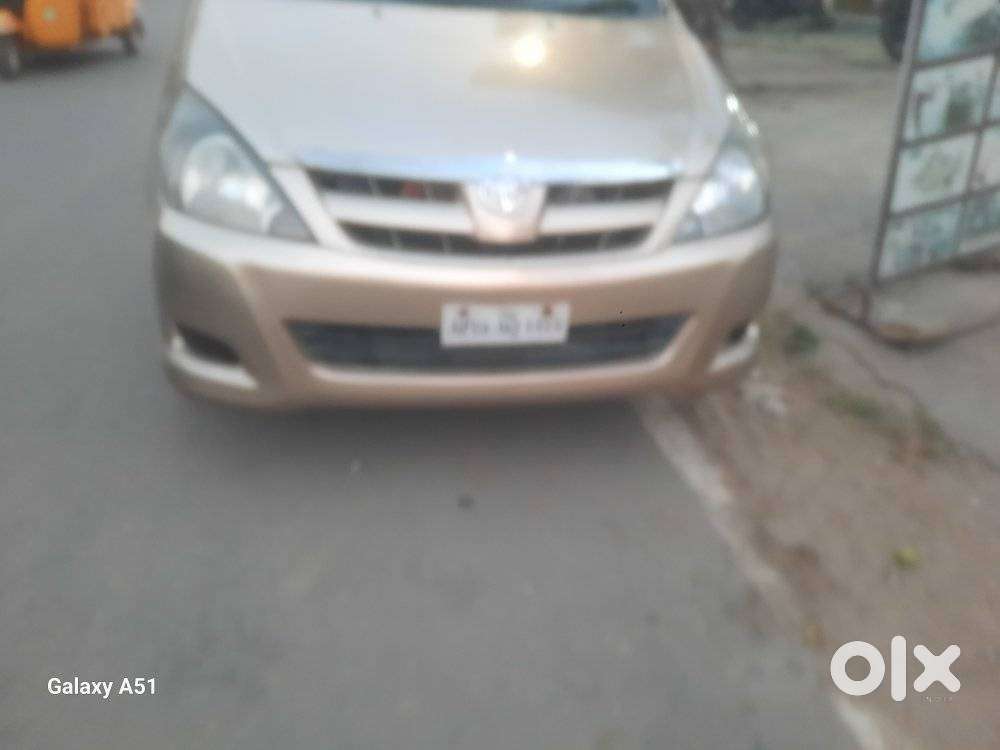 Toyota Innova 2.5 G (diesel) 8 Seater, 2005, Diesel