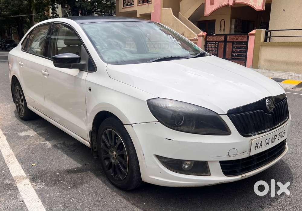 Skoda Rapid 1.5 Tdi At Elegance, 2014, Diesel