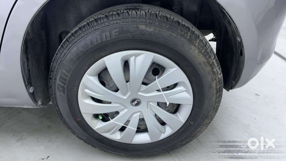 Maruti Suzuki Swift Vvt Vxi, 2015, Petrol