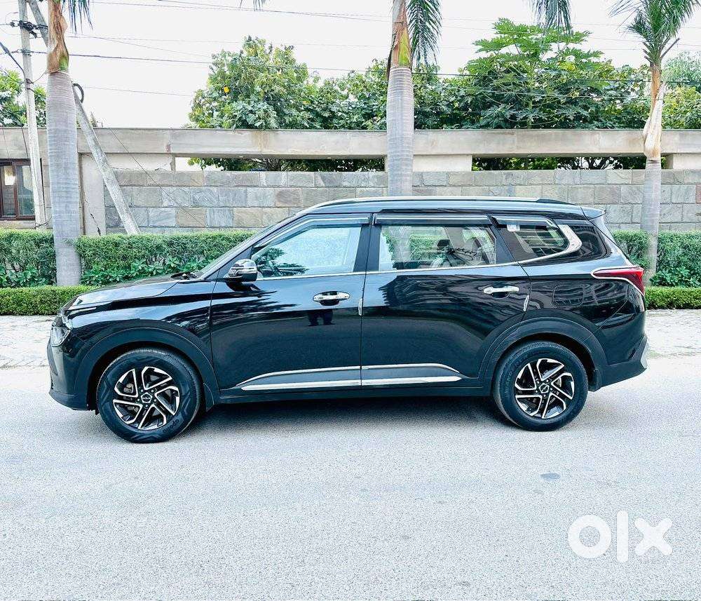 Kia Carens 1.5 Luxury Plus Diesel 6 Str, 2022, Diesel