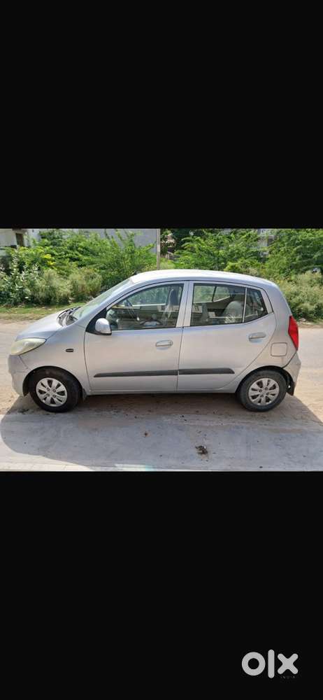 Hyundai I10 Petrol Manual 2011