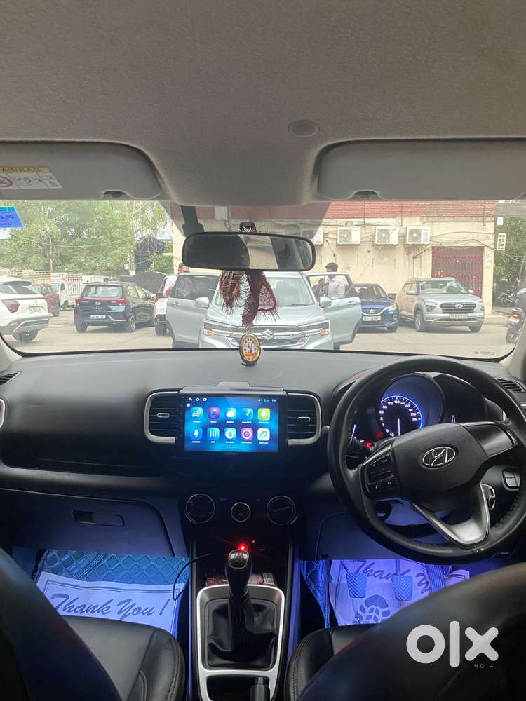 Hyundai Venue S 1.2 Petrol, 2022, Petrol