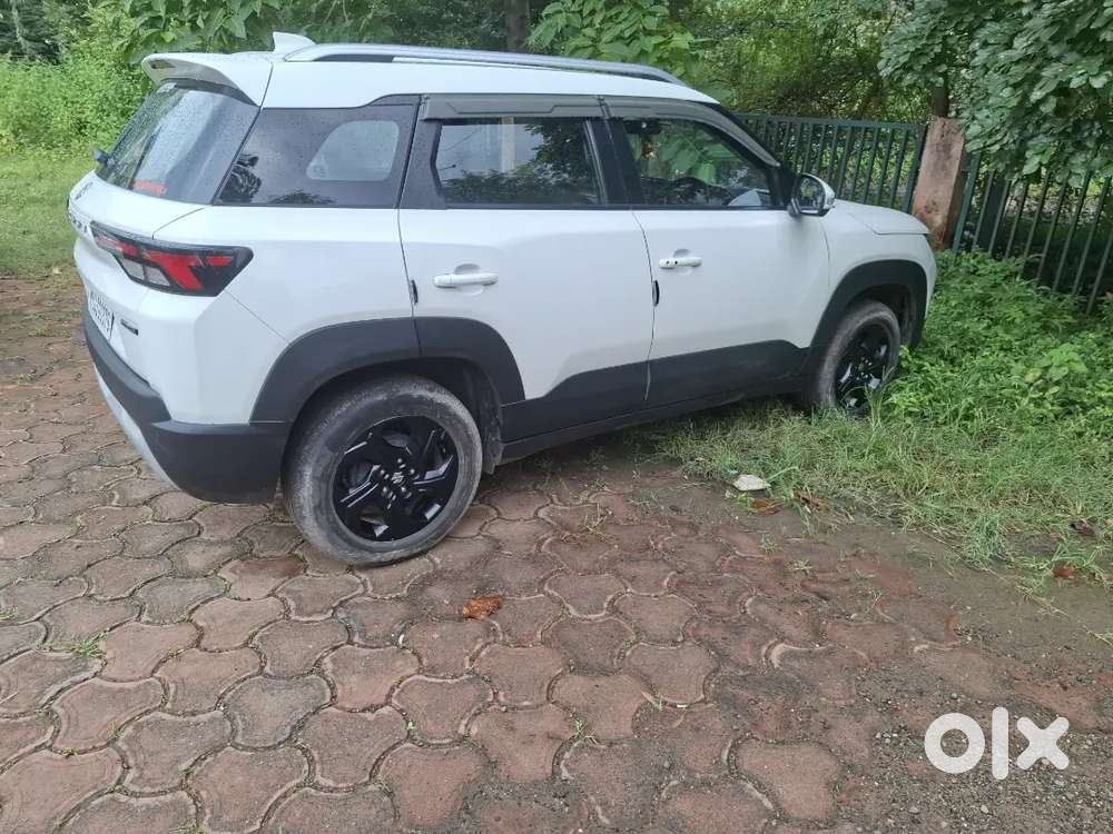 Maruti Brezza Zxi 2023