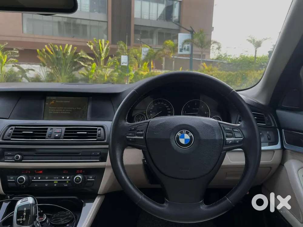 2013 Bmw 520d Luxury Line  2nd Owner  Company Service Record  Excel
