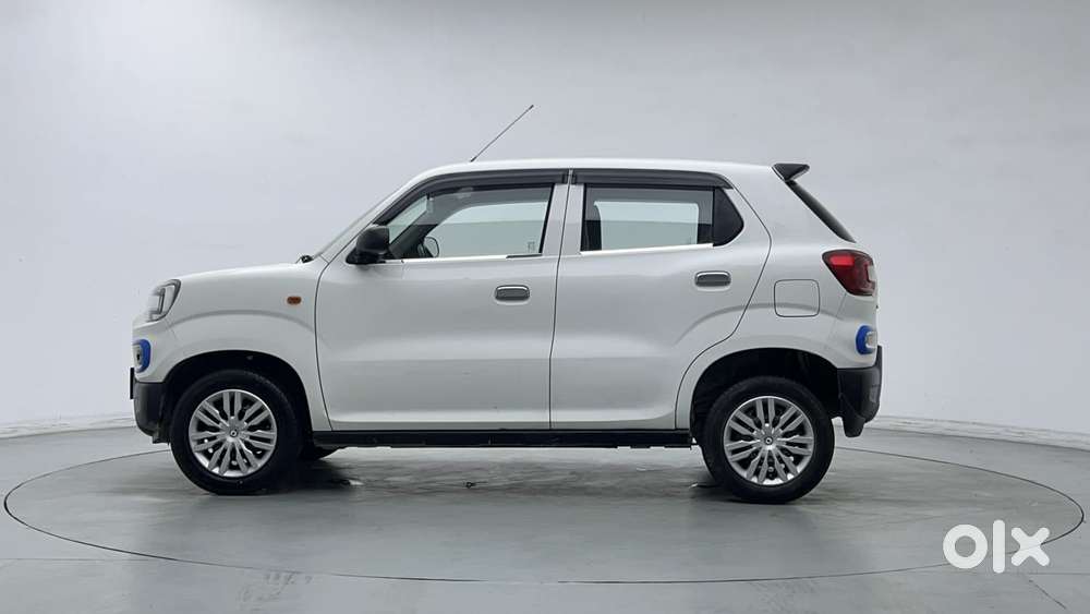 Maruti Suzuki S-presso Vxi Opt, 2022, Petrol