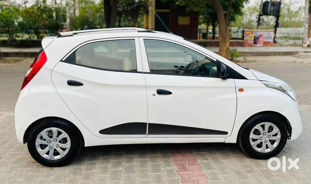 Hyundai Eon Magna +, 2017, Petrol