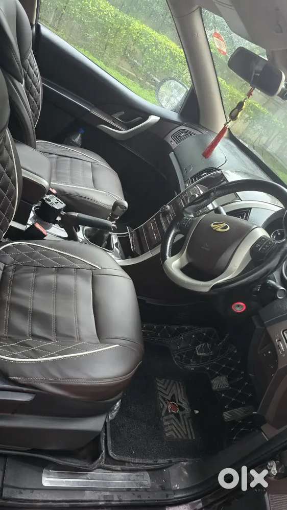 Mahindra Xuv500 2014 Diesel 195000 Km Driven