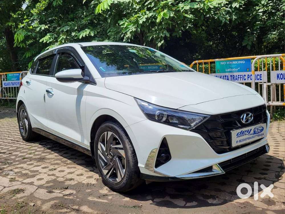 Hyundai New I20 1.2 Asta (o) Mt, 2022, Petrol