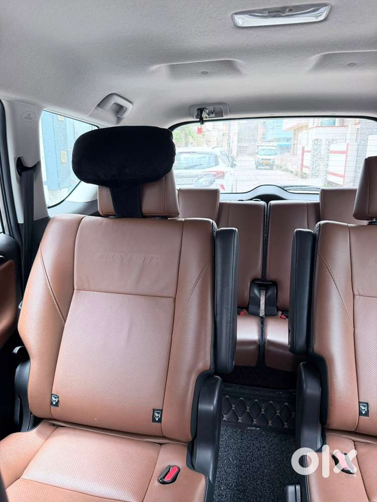 Toyota Innova Crysta 2022
