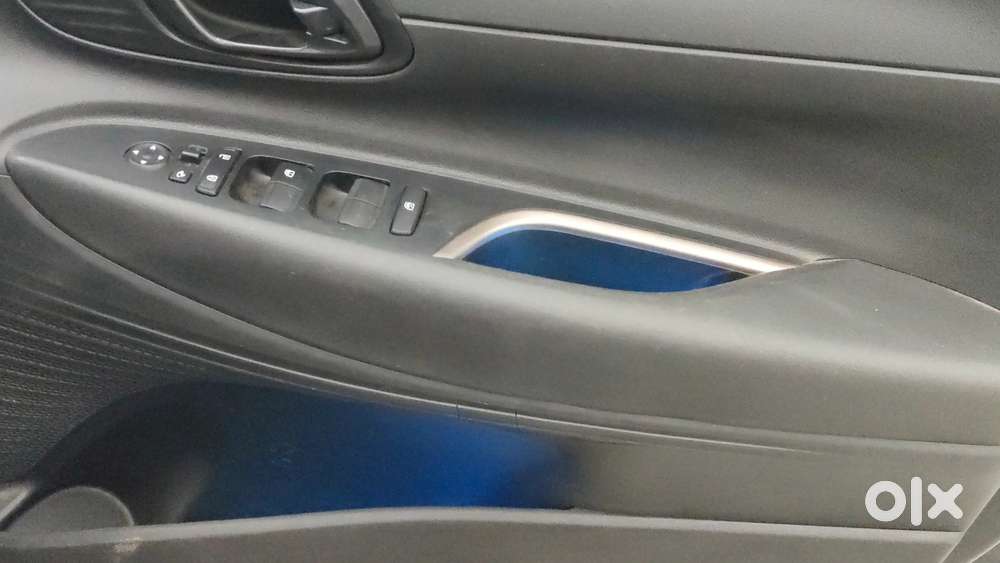 Hyundai New I20 1.2 Asta Ivt, 2021, Petrol