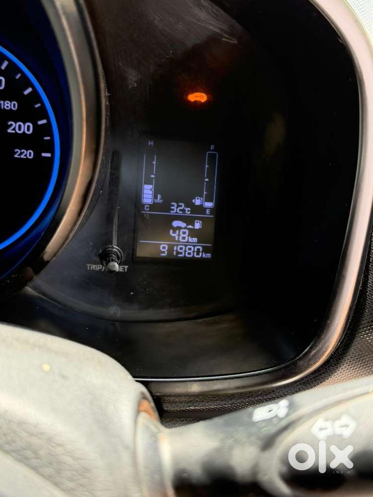 Hyundai  Venue Diesel Car 2019 In Best Condition With Sunroof