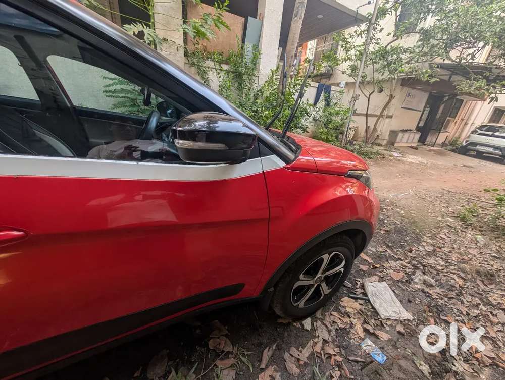 Red Petrol Nexon Manual In Good Condition