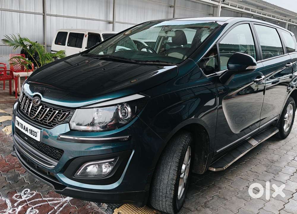 Mahindra Marazzo M6, 2018, Diesel