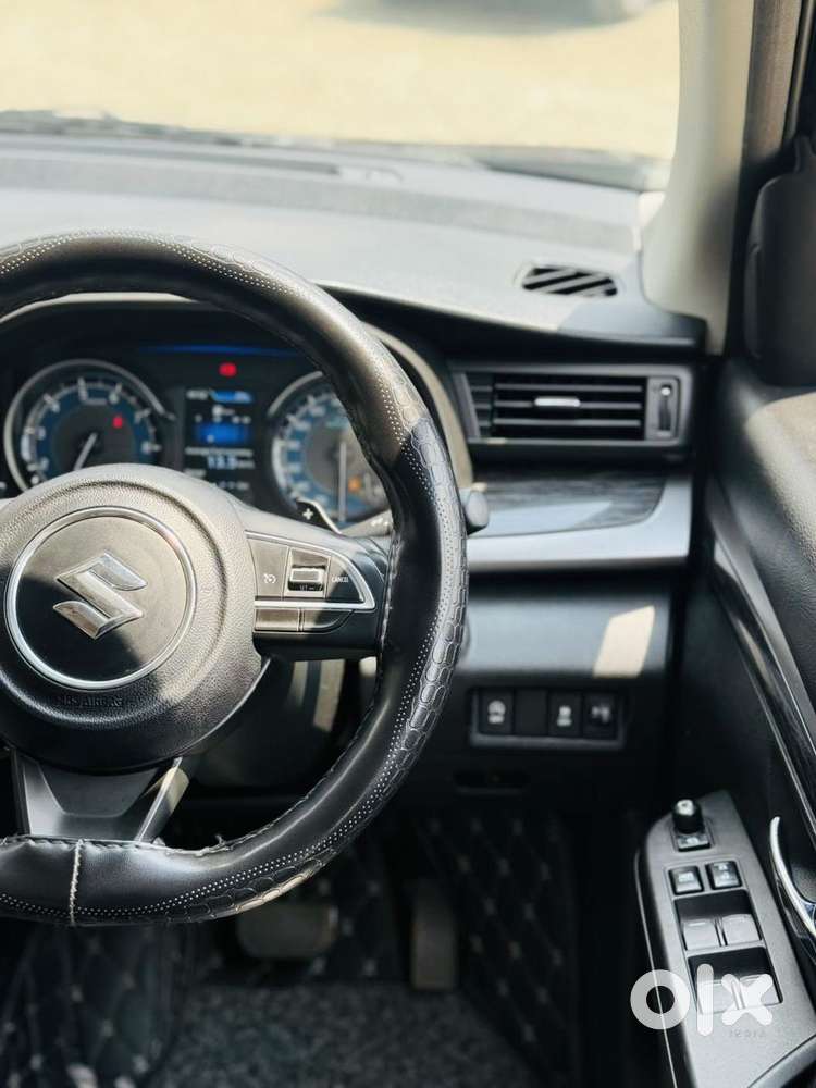 Maruti Suzuki Xl6 1.5 Zeta At, 2024, Petrol