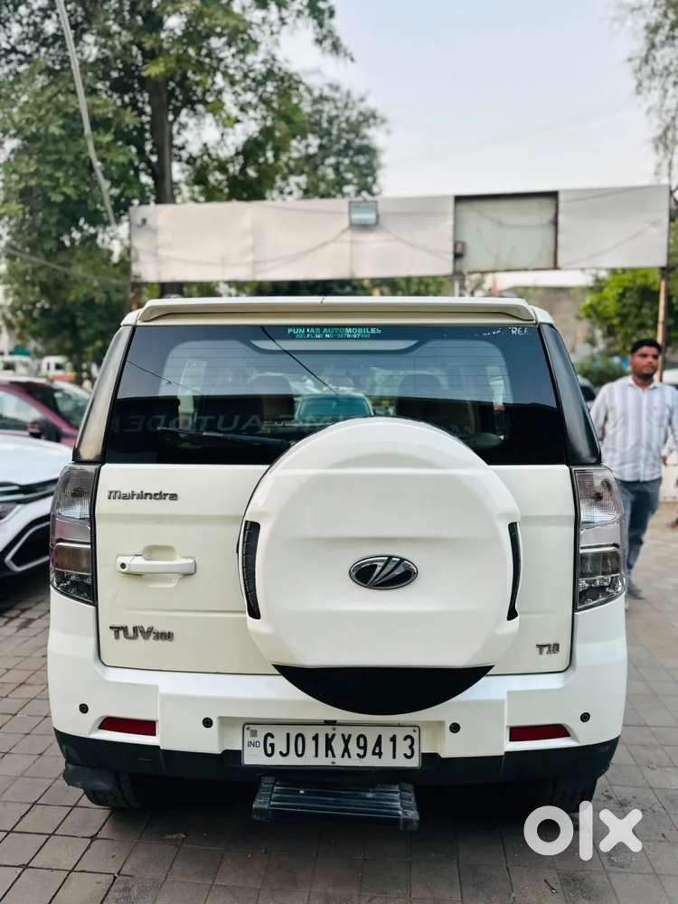 Mahindra Tuv 300 T10, 2020, Diesel