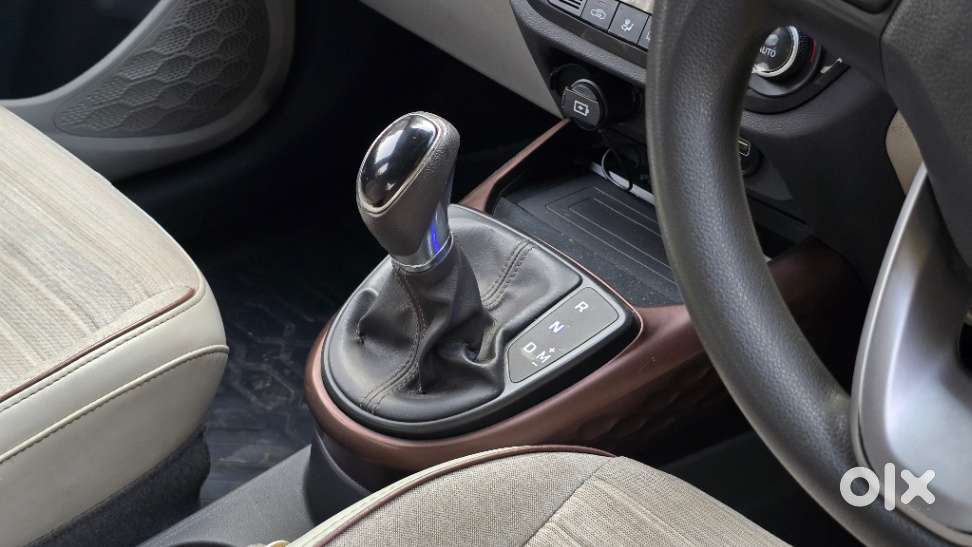 Hyundai Aura 1.0 Sx Plus Petrol, 2020, Petrol