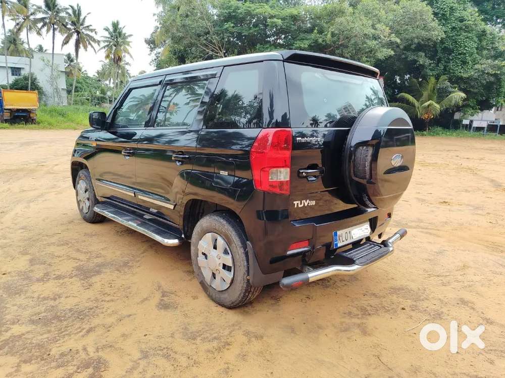 Mahindra Tuv 300 2016 Diesel 38200 Km Driven