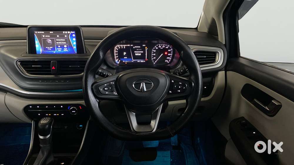Tata Altroz 1.2 Xza Plus, 2022, Petrol