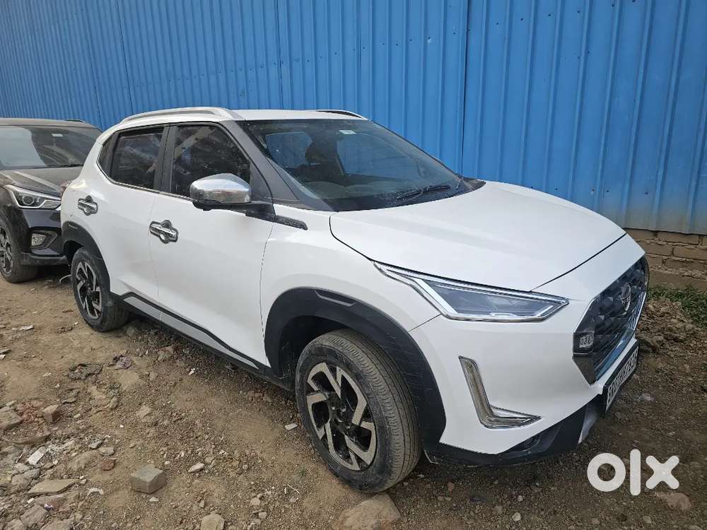Nissan Magnite Xv Premium Top Model Fixed Price