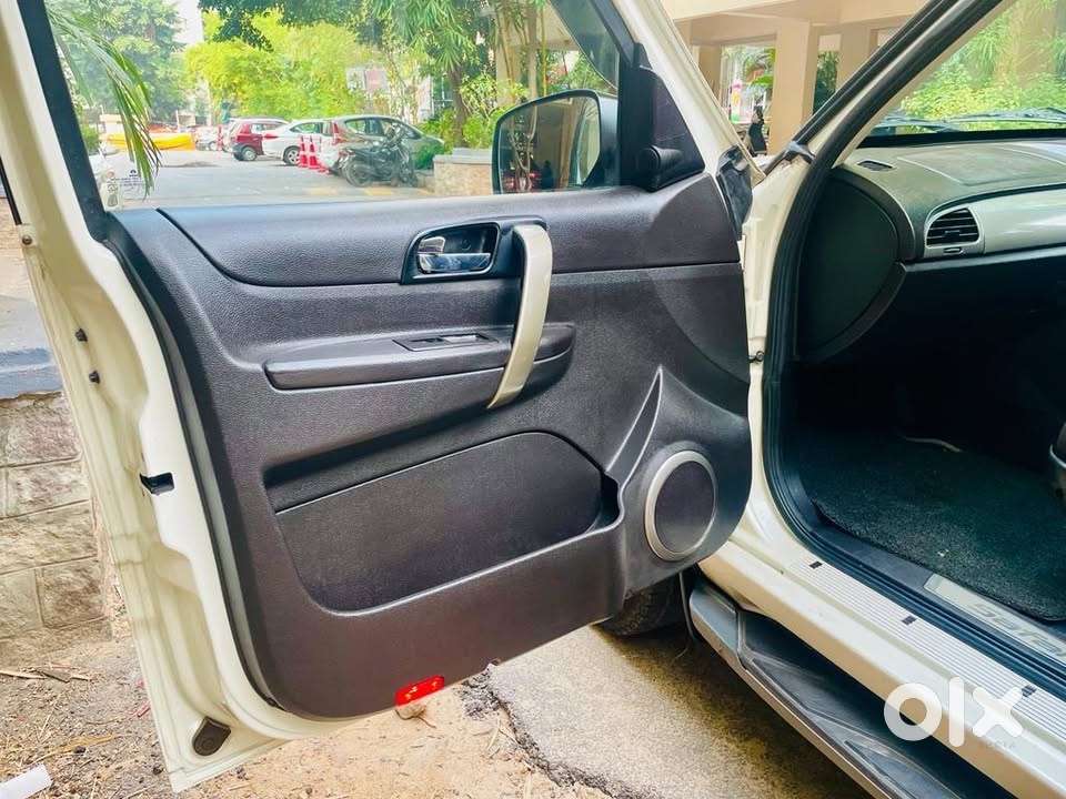 Executive-driven Well Maintained Tata Safari Storme For Sale