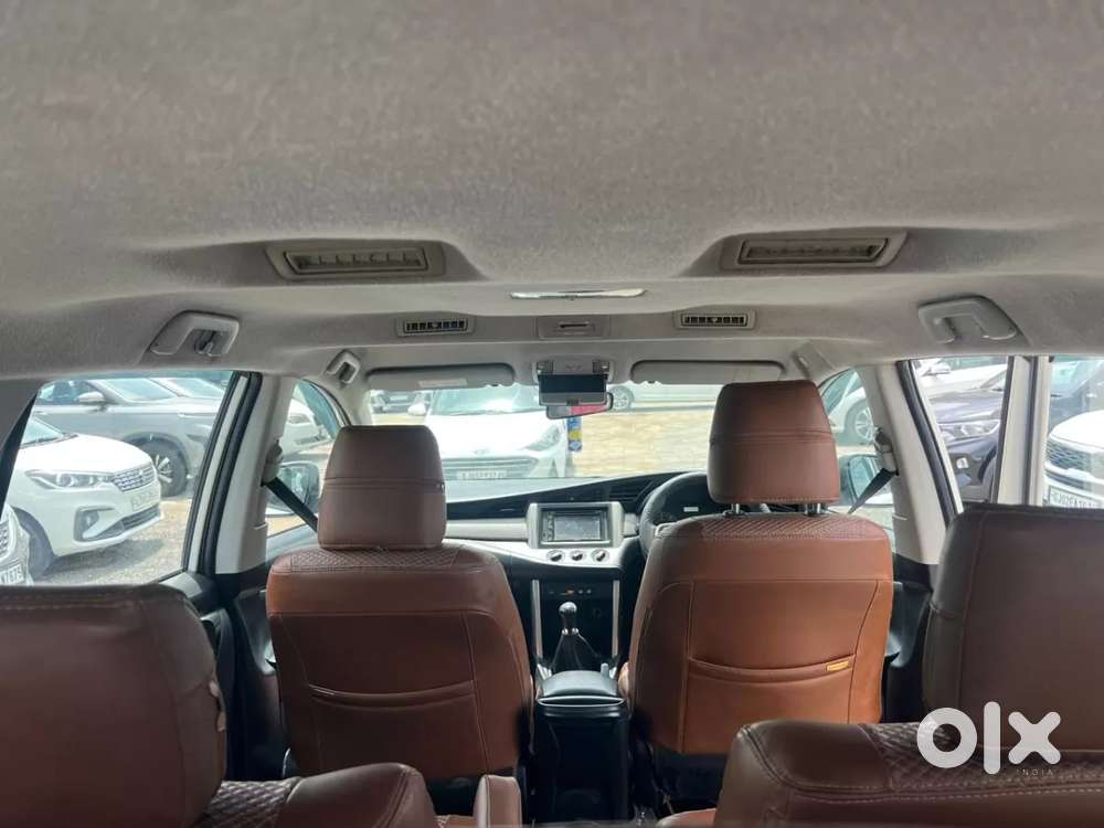 Toyota Innova Crysta 2.4 G Mt 7 Str, 2018, Diesel