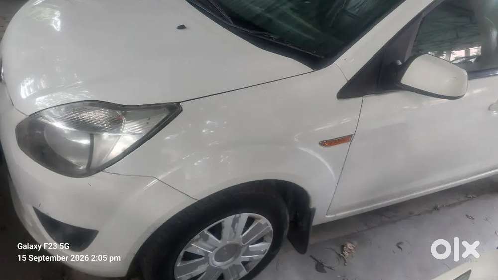 Ford Figo Zxi 1.2 Petrol 2012