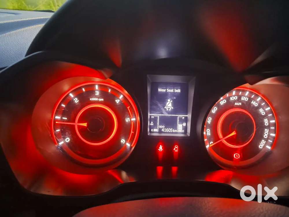 Mahindra Xuv300 Diesel 2021 Second