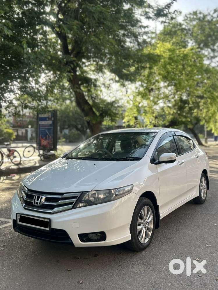 Honda City 2011-2013 V At Exclusive, 2012, Petrol