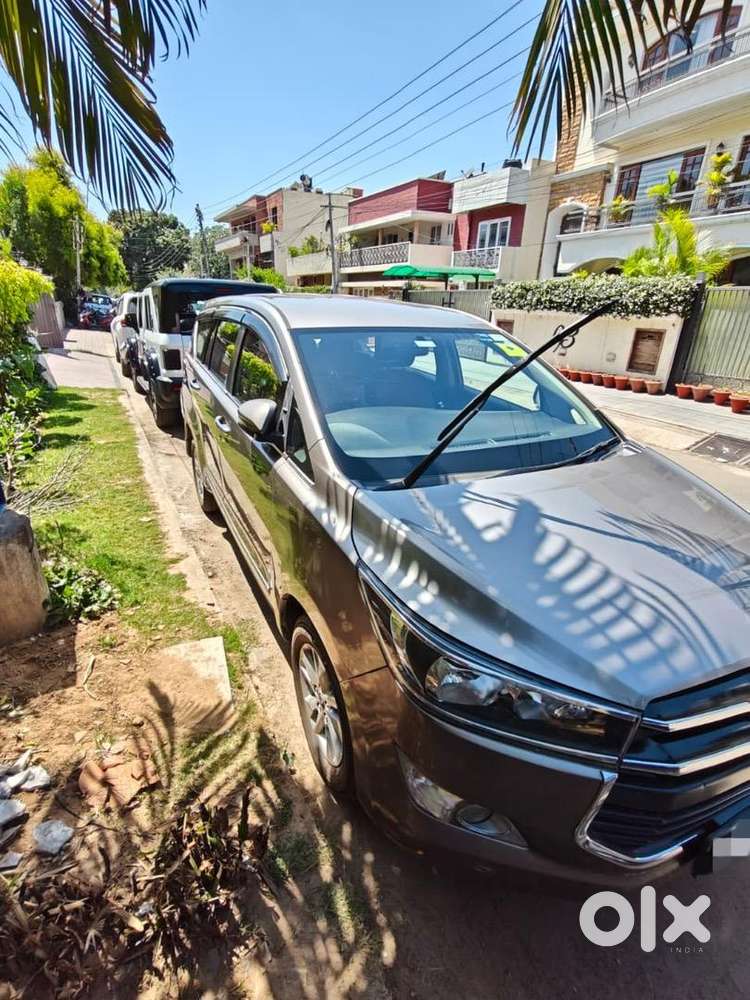 Toyota Innova Crysta 2019 Diesel Well Maintained