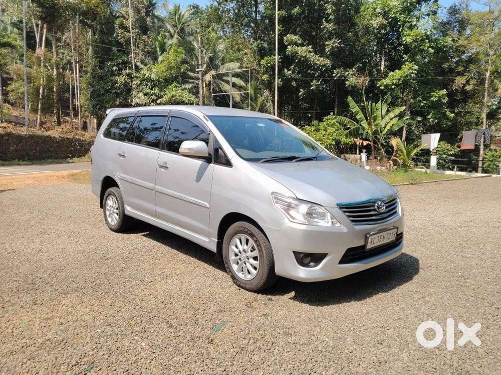 Toyota Innova 2.5 V 7 Str, 2012, Diesel