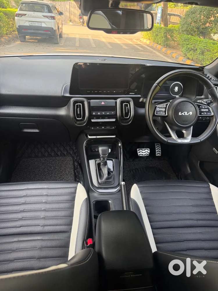 Kia Sonet Gtx Plus Turbo Dct, 2025, Petrol