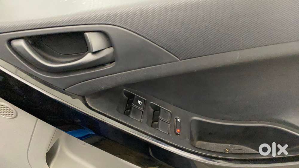 Tata Nexon 1.2 Revotron Xm, 2019, Petrol