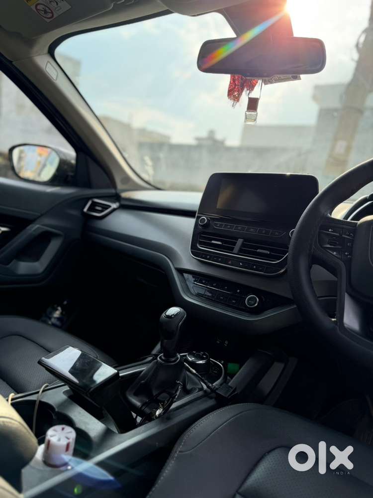 Tata Harrier Diesel 2021