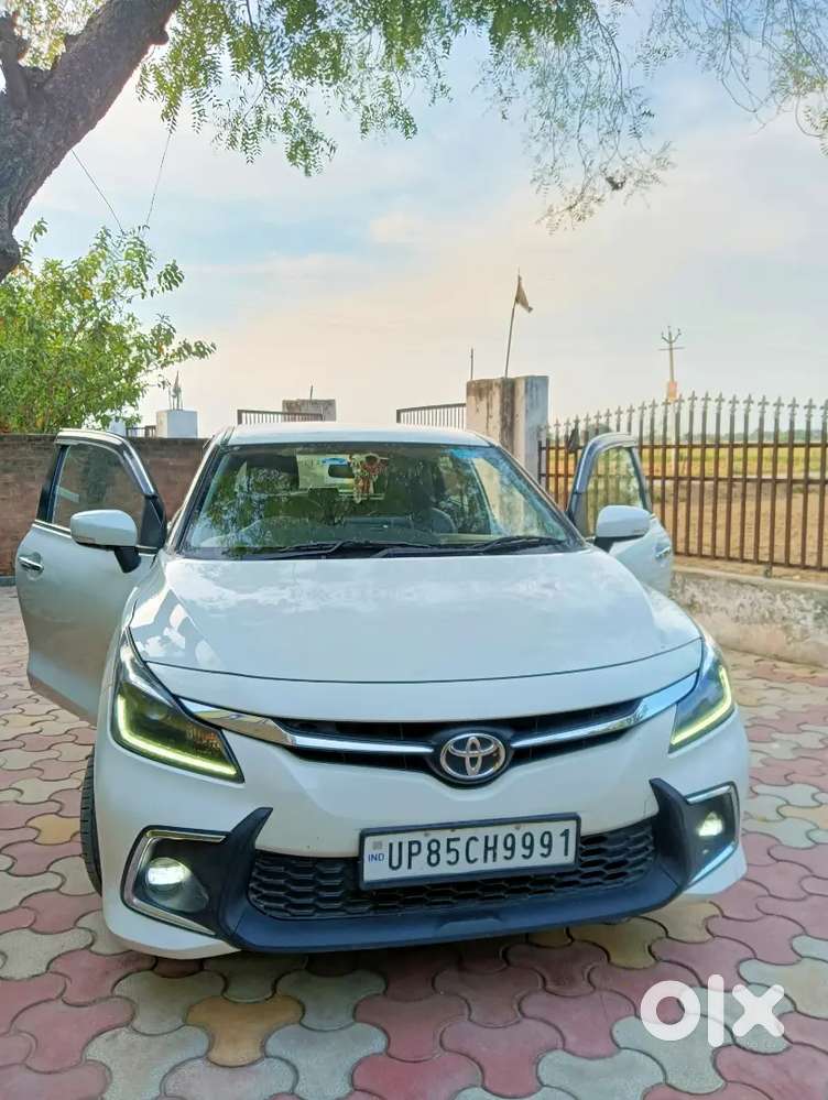 Toyota Glanza 2023 Cng & Hybrids 95000 Km Driven